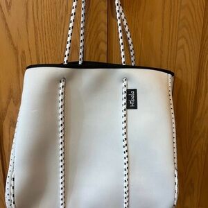 Hibala White Tote with Black Accents